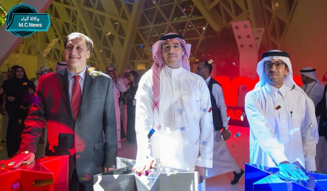 السعودية تفتتح بشكل رسمي أول دار عرض سينمائي بالمملكة   (صور)