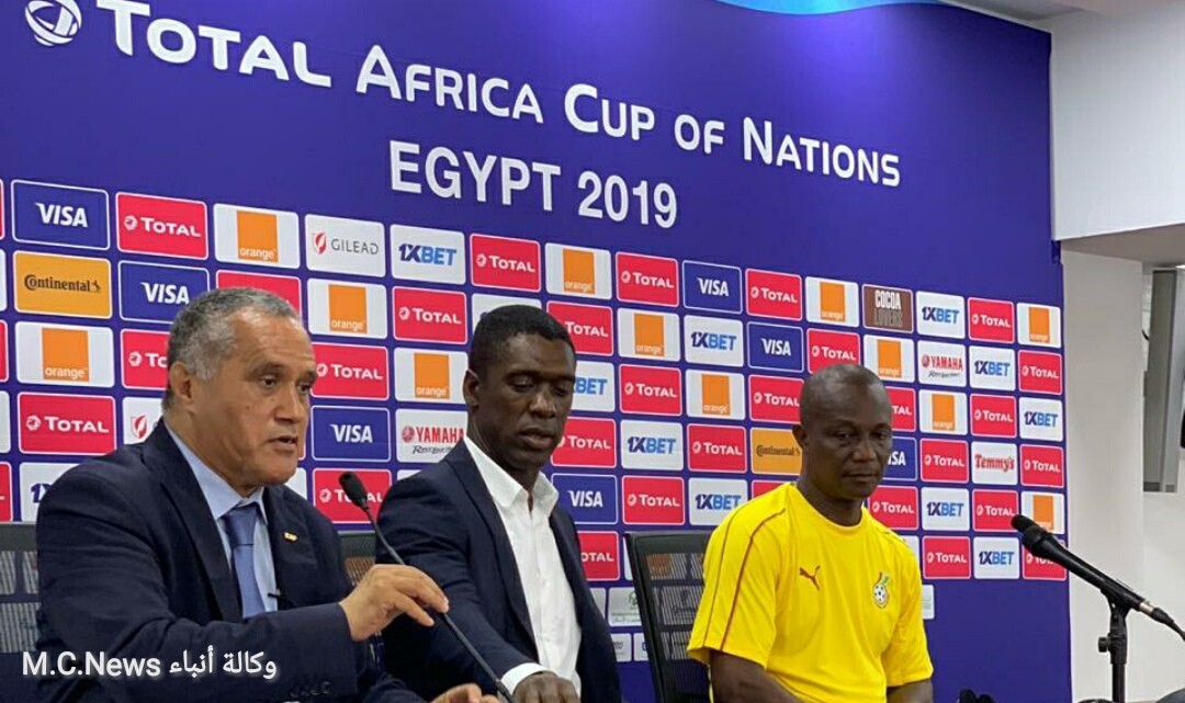 اندريا فرانك لاعب الكاميرون يحصل علي لقب أفضل لاعب بمباراة اليوم بإستاد الإسماعيلية