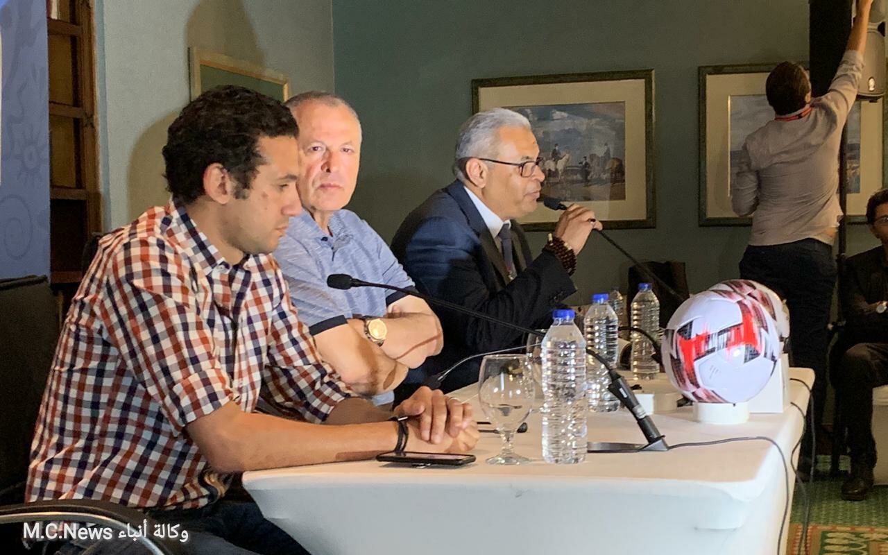 أبو ريده ينفى فى مؤتمر صحفى تحديد موعد إستضافة وطلب السوبر الأوروبي 
