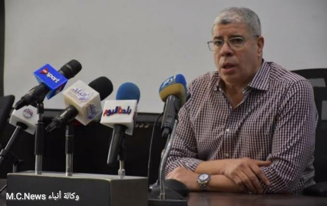 شوبير يعتذر للجماهير ويتقدم باستقالته من إتحاد الكورة بعد خروج المنتخب من الأمم الإفريقية