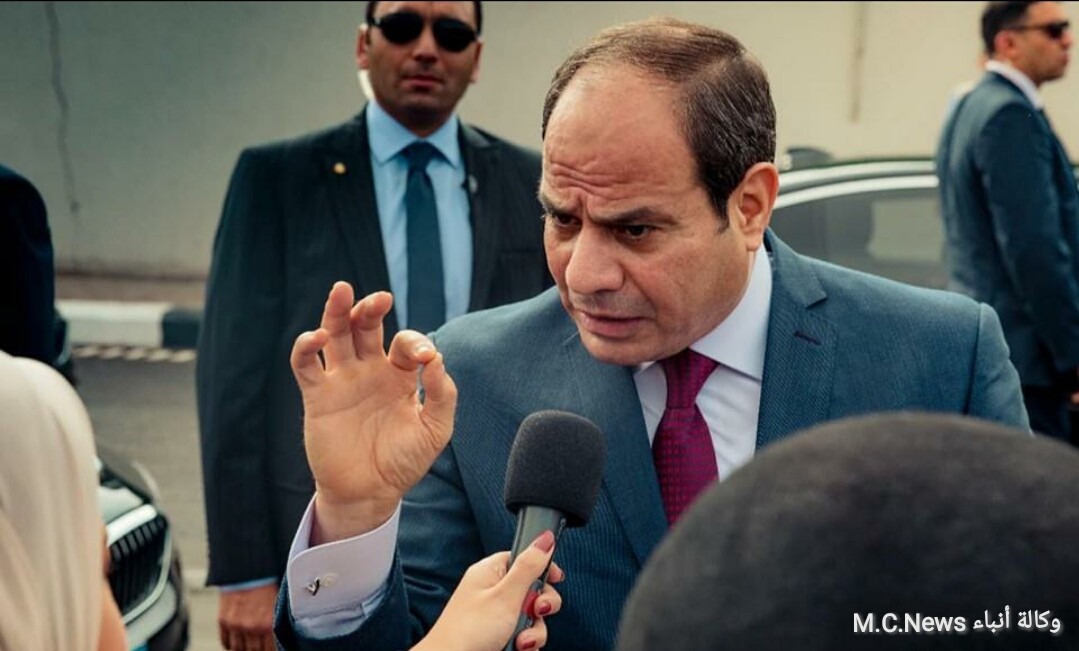 السيسي للمصريين: صاحين بدري ليه؟ متقلقوش من حاجة "إحنا جامدين قوي وكل حاجة زي الفل"