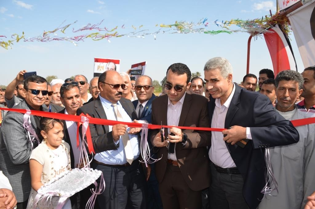 بتكلفة 10 ملايين جنيها نائب محافظ الإسماعيلية يفتتح محطة رفع الصرف الصحى بقرية "أبو عاشور" بالتل الكبير