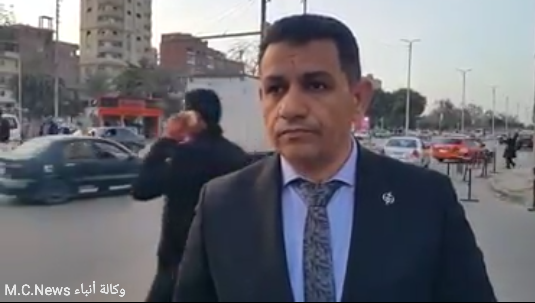 مدير الطرق بالإسماعيلية يكشف حقيقة إلغاء ازدواج شارع شبين ليصبح اتجاه واحد  (فيديو)