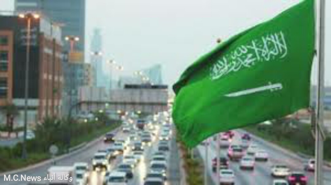 السعودية تعلق جميع رحلات الطيران الداخلي والحافلات وسيارات الأجرة والقطارات 14 يوم بدءا من السبت بسبب كورونا